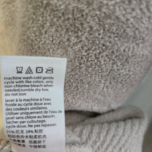 NWT Barefoot Dreams V Neck Tunic size L - Picture 7 of 7